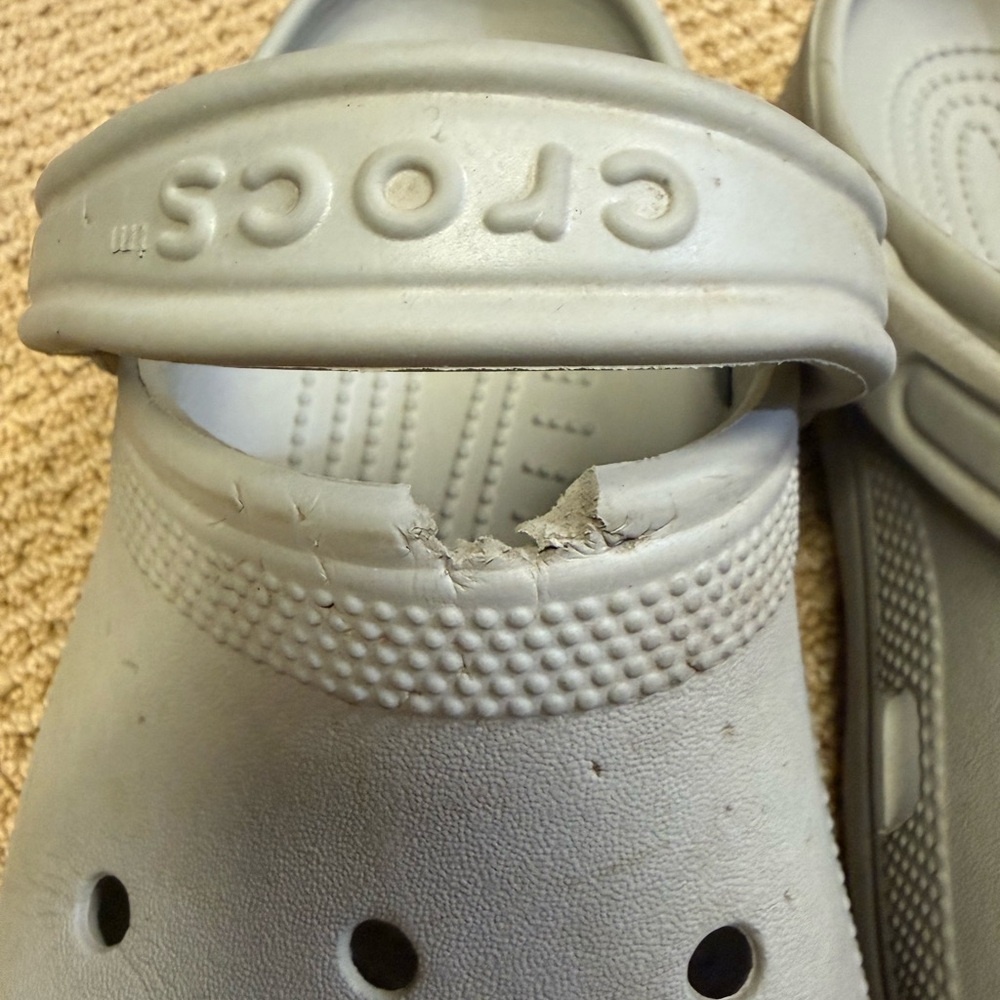 CROCS Light Blue Sandals size M6/W8 - Picture 2 of 4